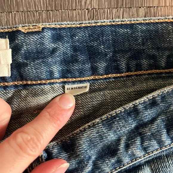 The Democratic Jean
in Mid Wash Organic Selvedge - Picture 3 of 8